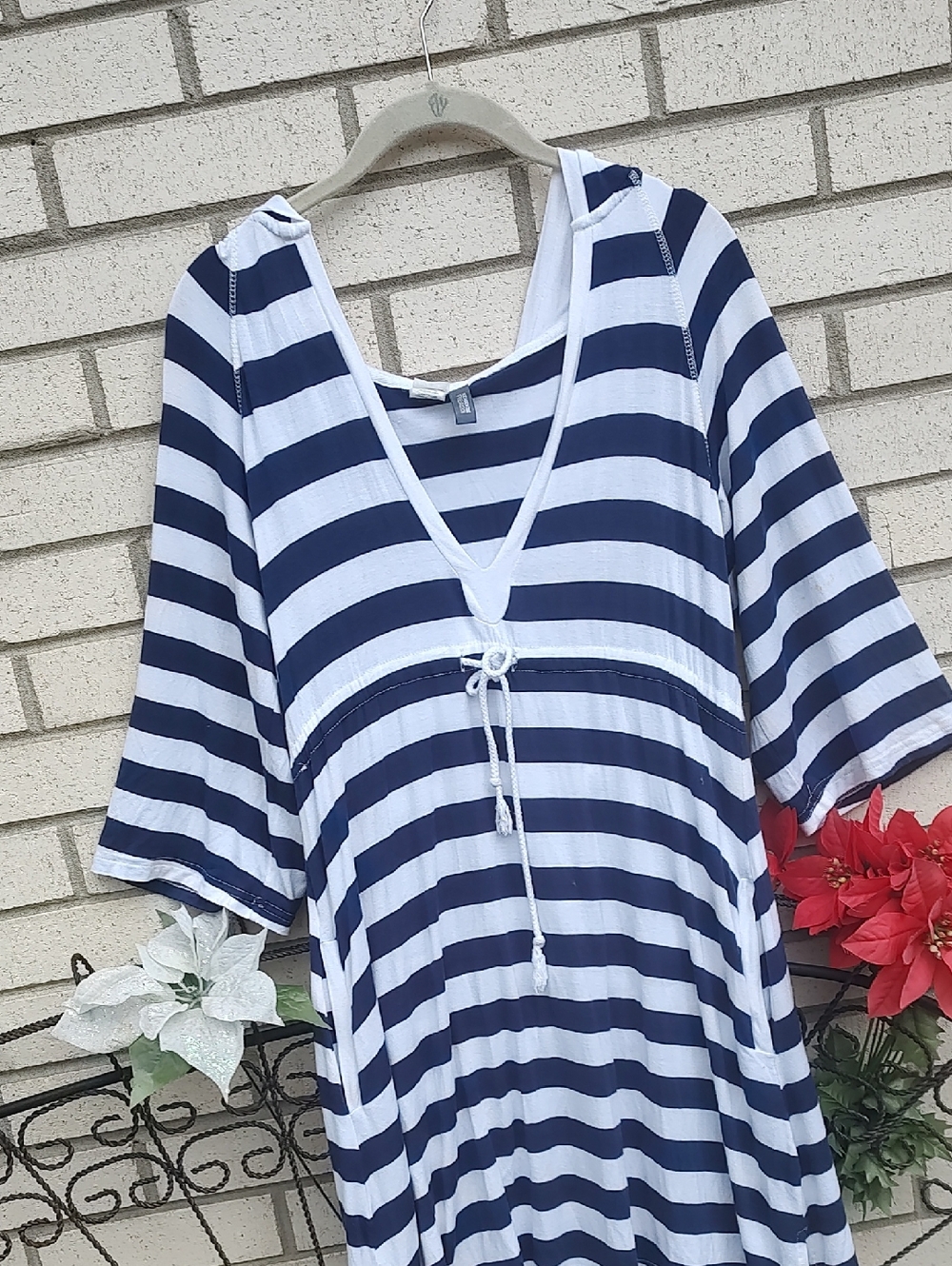 Kenneth Cole Reaction//Striped (Pool) Dress - Picture 5 of 11